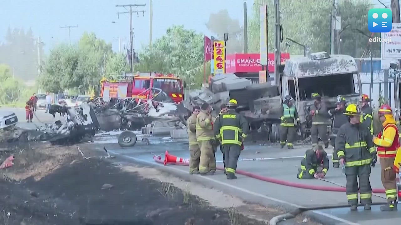 Caught on camera: plane crashes into electricity poles, bursts into flames