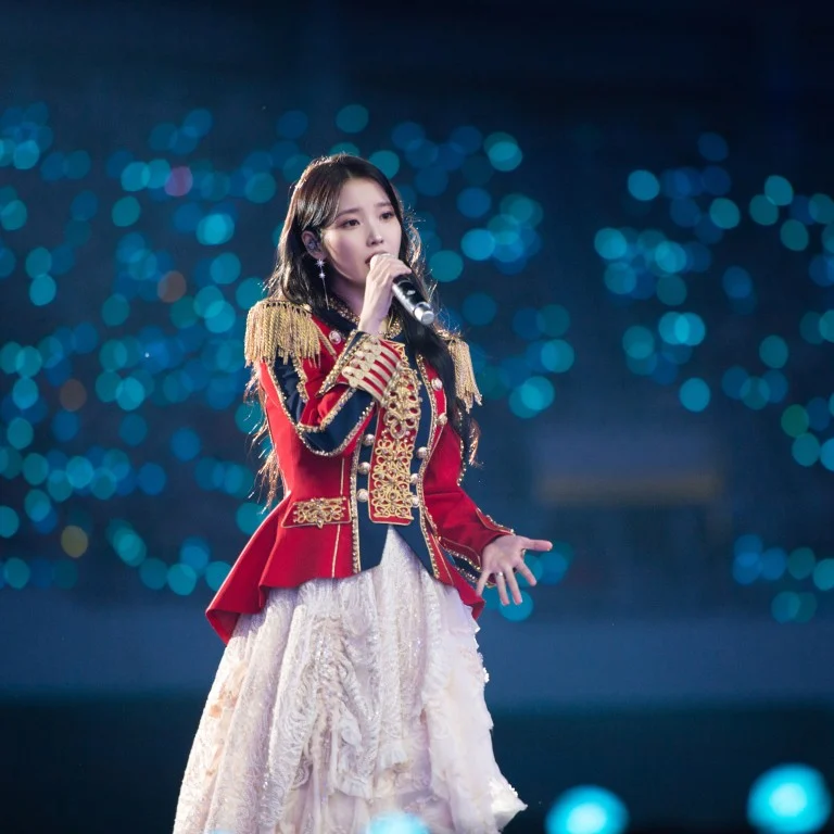 IU