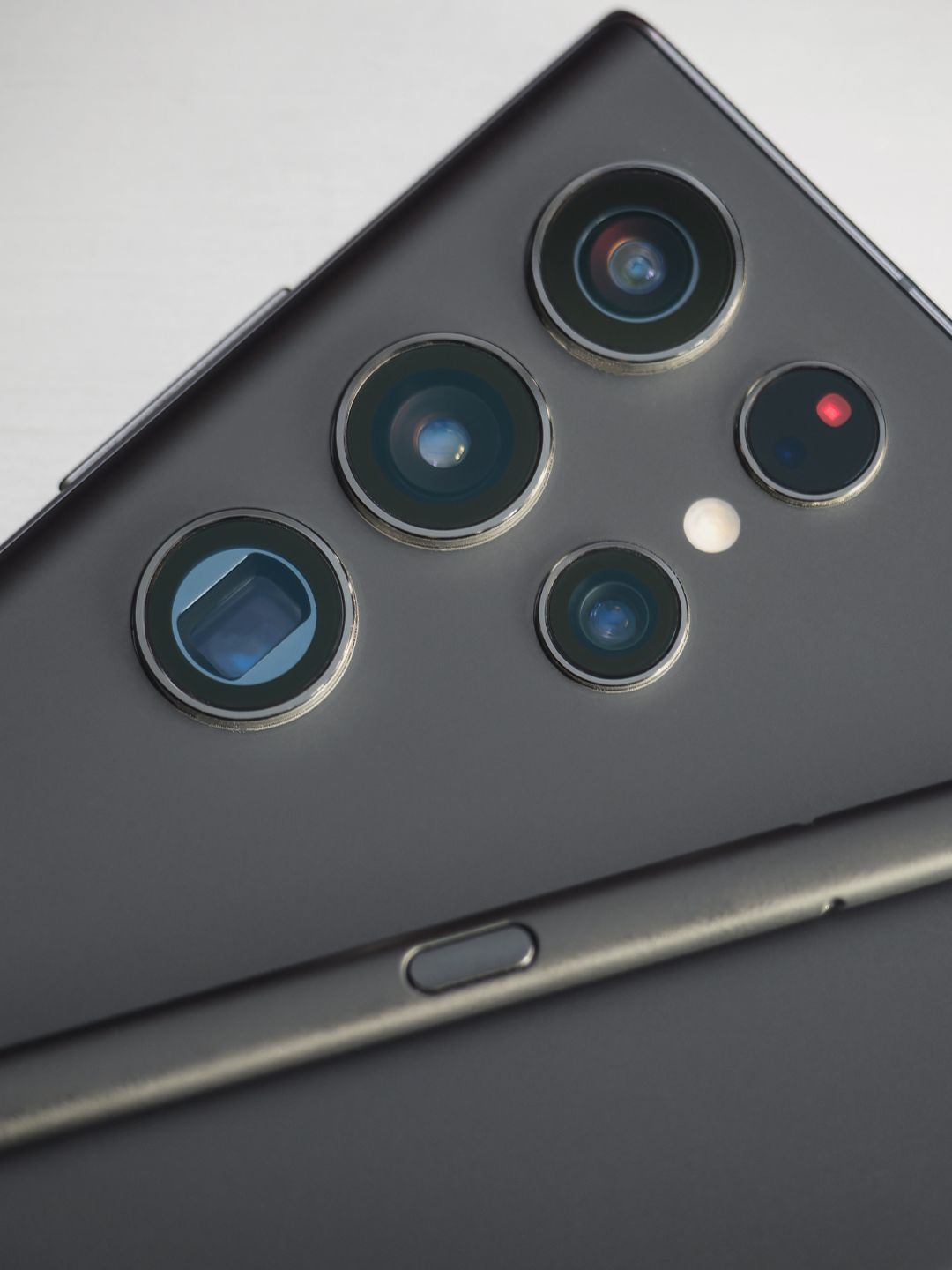 Top 6 camera phones to buy under Rs 30,000