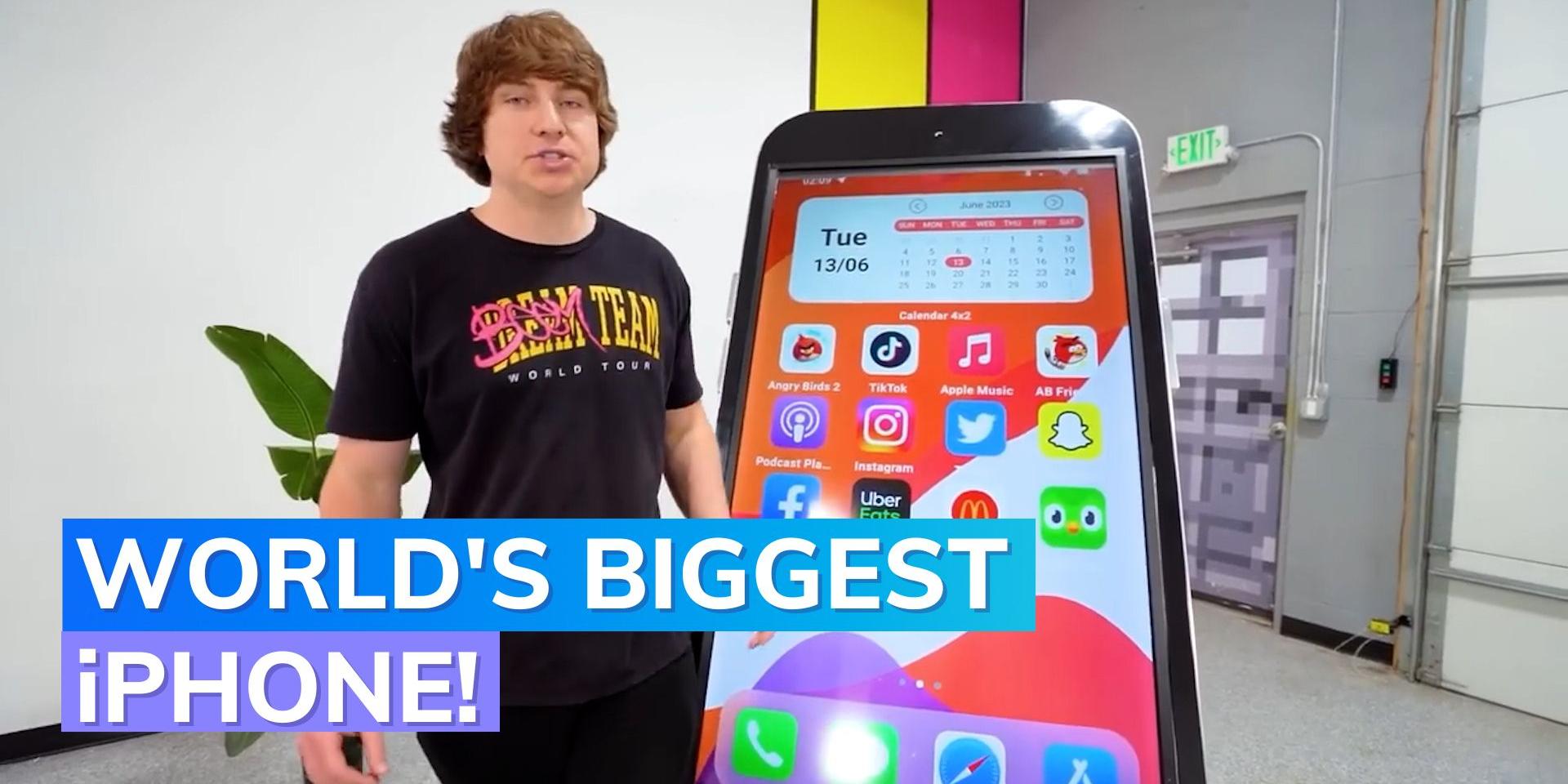 Apple‘s iPhone goes giant Youtuber creates world’s largest iPhone