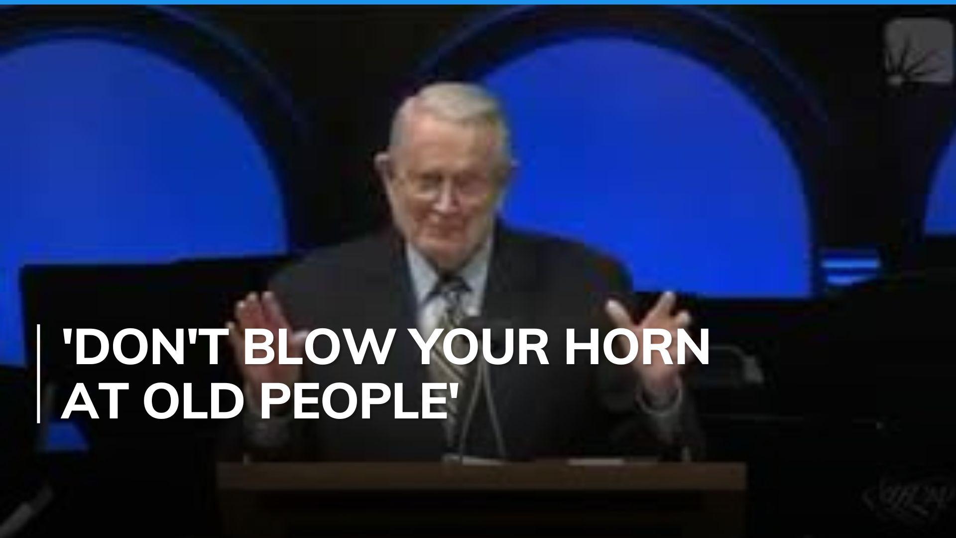 Old man‘s experience at McDonald’s goes viral | Watch | Editorji