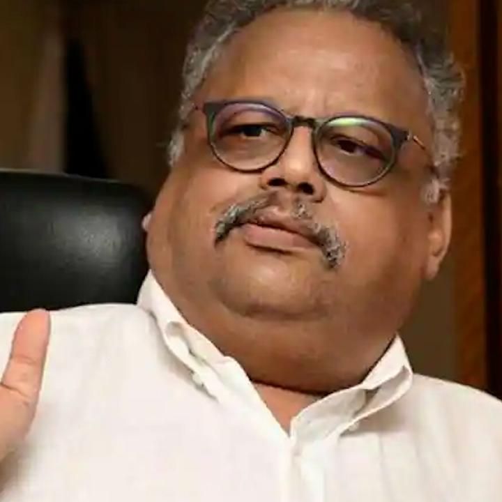Rakesh Jhunjhunwala‘s airline Akasa hires another former Indigo