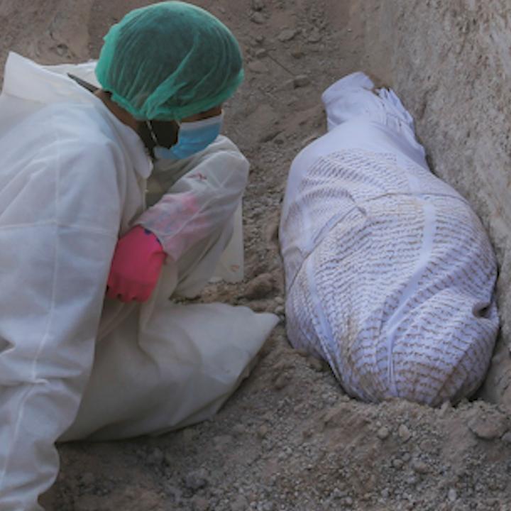 Why India may continue to see over 1000 daily deaths | Editorji